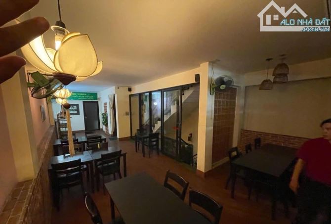 Cho thuê nhà mặt tiền 81 Phạm Ngũ Lão - Quận Gò Vấp - 1