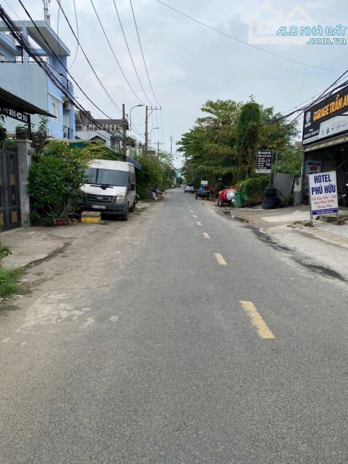 Bán Đất mặt đường 835  diện tích 236m2 giá 14 tỷ - 1