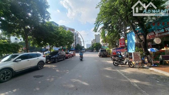 BÁN GẤP ĐẤT DỊCH VỤ LA KHÊ, VỊ TRÍ KINH DOANH, GẦN HỒ VĂN KHÊ,DT 50M2 , GIÁ 16.3 TỶ - 1