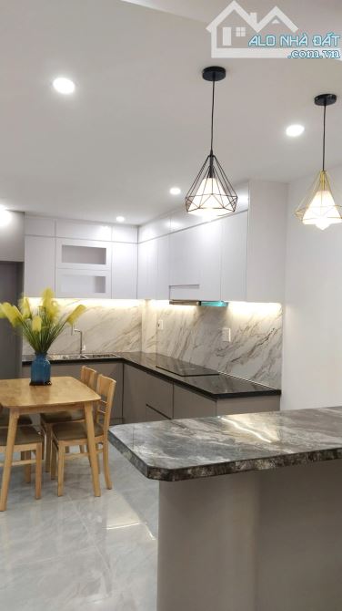 Kiệt ô tô Trường Chinh rẻ Nguyên Phuóc Nguyên Thanh Khê - 1