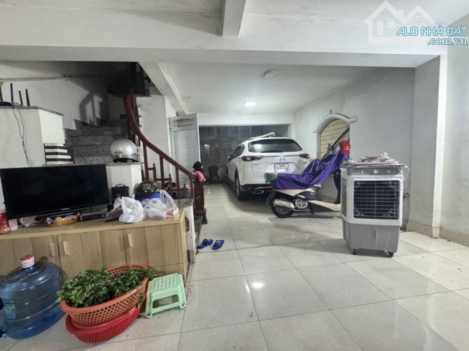 BÁN NHÀ VIỆT HƯNG, 4 LÀN Ô TÔ, KINH DOANH ĐA NGÀNH, 6 TẦNG, KHU DÂN CƯ SẦM UẤT - 1