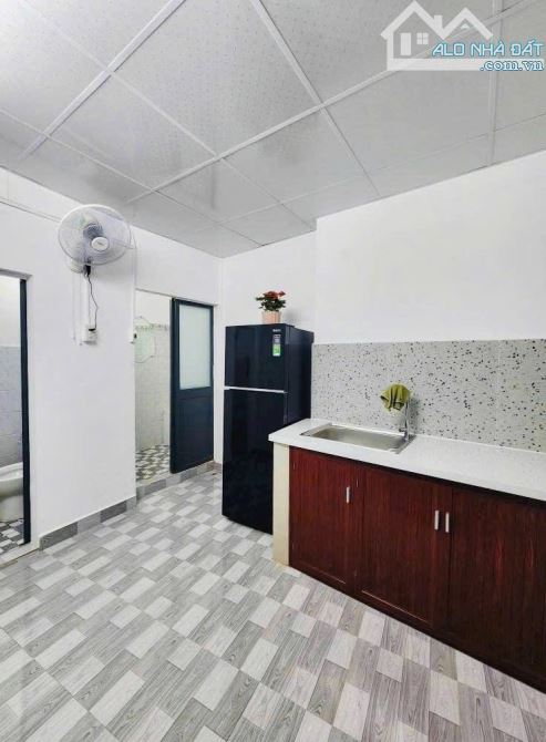 Bán nhà mặt tiền đường Tân Trang, gần chợ Đầm giá 3.4 tỷ - 1