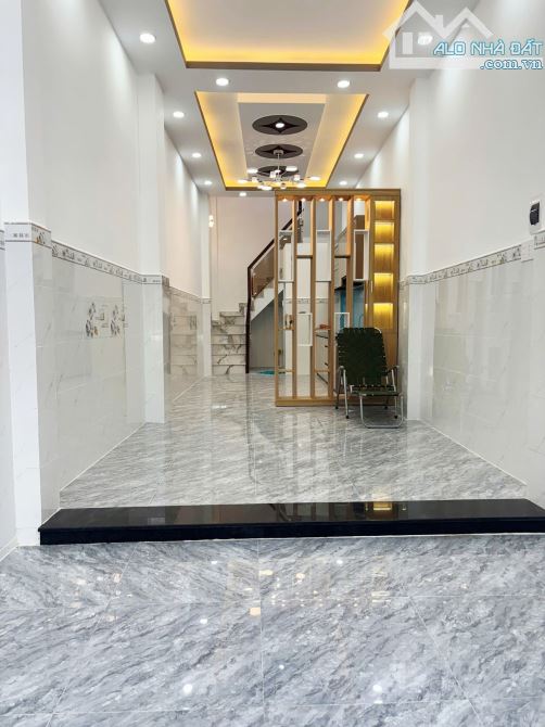 Hẻm 1/ Lý Thánh Tông, 40m2, 3 tầng, chỉ 4.75 tỷ TL, Nhà đẹp ở ngay - 1