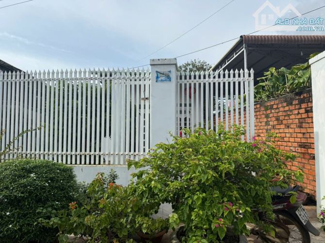 🏡 Bán đất tặng nhà mặt tiền Đặng Văn Ngữ – Giá chỉ 2 tỷ 9 - 1
