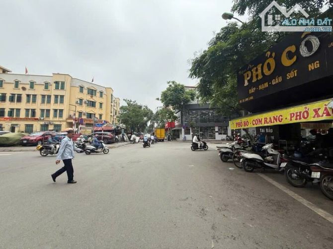 Nhà mặt phố - ngã tư Linh Lang – Phan Kế Bình – Ba Đình - 1