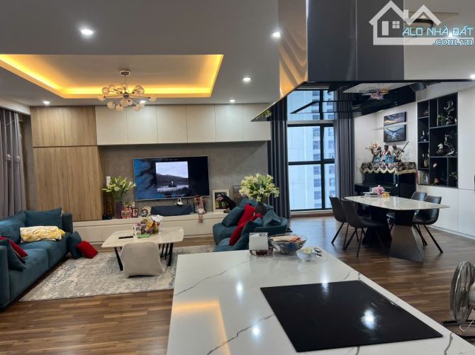 Bán Căn Hộ Gold Tower 275 Nguyễn Trãi DT 104m 3PN Full NT đẹp 10,5 tỷ Sẵn sổ - 1