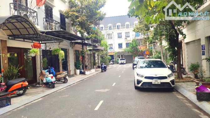 Bán nhà đấu gía  Mậu Lương Hà Đông 7 tầng thang máy. - 1