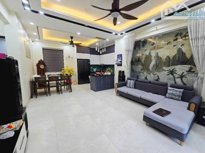 LIỀN KỀ XA LA 100M2*5TẦNG GIÁ 22.8 TỶ KINH DOANH ĐỈNH CHỦ BÁN GẤP - 1
