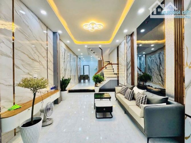 Nguyễn Oanh - đúc 1 lầu, 3 phòng ngủ - 1