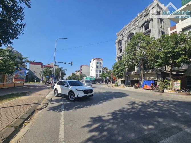 Bán lô góc hoàng hoa thám nhìn trường liên cấp dt 98m2 + mt6m hướng tb&tn giá 24.8 tỷ - 1