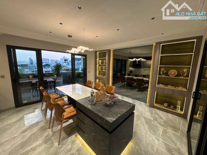 NGỌC THUỴ DT 55M- 7 TẦNG - GARA 2 OTO- THANG MÁY FULL NỘI THẤT, - 1