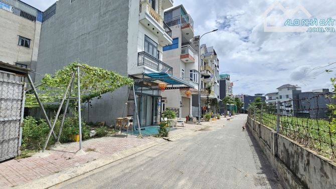 2Tỷ850 🔥👉 Bán Đất KDC gần Ngã Tư Miếu Ông Cù và chợ Phú Phong__ra đường ĐT743 chỉ 300m - 1
