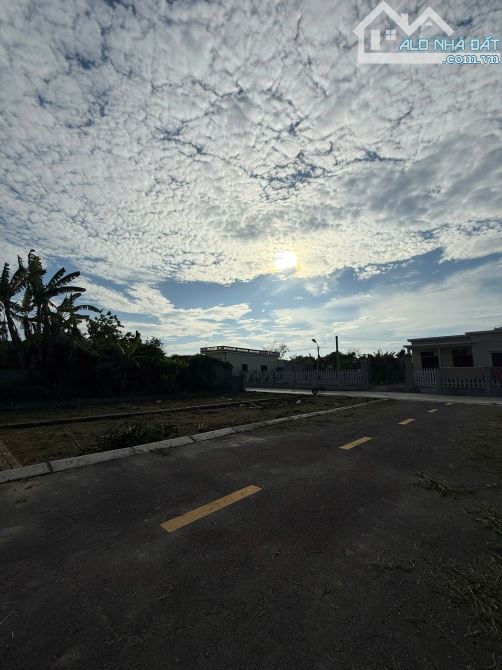 Bán đất Gần khu công nghiệp đường ô tô tránh giá đầu tư - 1