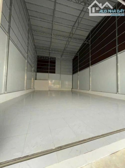 Bán gấp Xưởng nằm ngay Tx Trảng Bàng - SHR - 209m2 - 650 triệu - 1