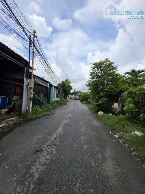đất rẻ 827.5m2 8ty2 TL (16,2x51) gần đường Quốc Lộ 13 chỉ 500m, p.Thuận Giao, Tp.Thuận An - 1