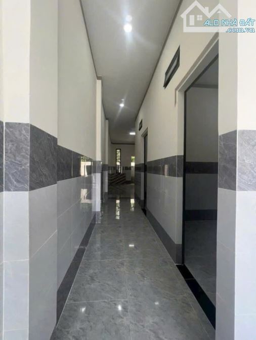 NGỘP BANK BÁN NHÀ 820 TRIỆU Ở LÊ MINH NHỰT CỦ CHI 5x26 ( 129m2 ) SỔ HỒNG ĐỦ - 1