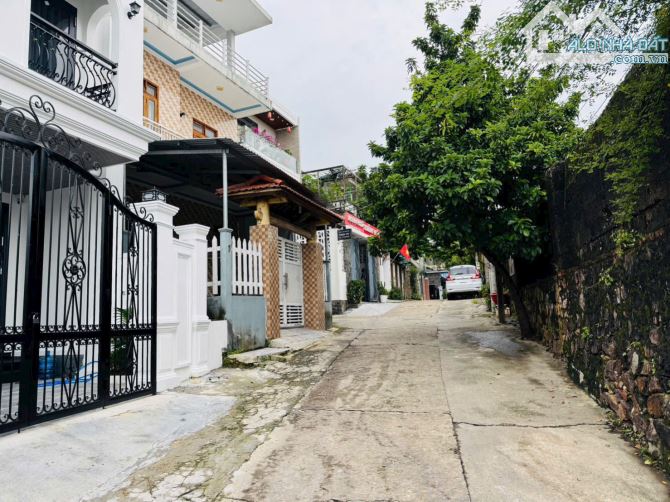 ĐẤT KIỆT Ô TÔ ĐOÀN HỮU TRƯNG - Gần nhà thờ Phủ Cam Huế - Giá 2.X Tỷ - 1
