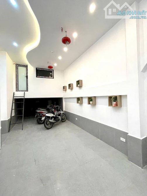 bán nhà Trần Duy Hưng, Cầu Giấy DT 63m, 7 Tầng, MT 4.2m 🧧Gia 21 tỷ - 1