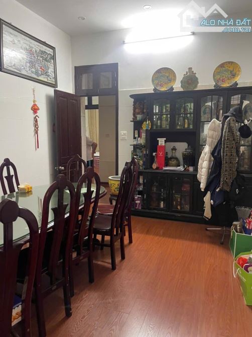 Bán nhà Nguyễn Đình Chiểu, 58m2, 7 tầng thang máy, mặt tiền 4.5m, 26.6 tỷ, dòng tiền 50tr - 1