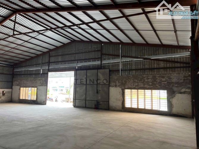 Cho thuê kho xưởng bãi 460m² kho xây dựng 356m² đất SKC - 1