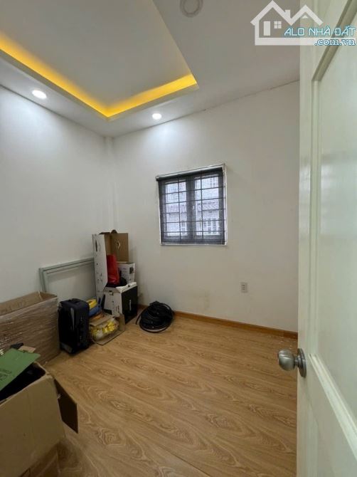 🏡 CĂN NHÀ ĐẸP 2 TẦNG - CĂN GÓC HẺM XE TẢI - GẦN CHỢ & TRƯỜNG HỌC Vị trí: Tân Sơn Nhì - 1