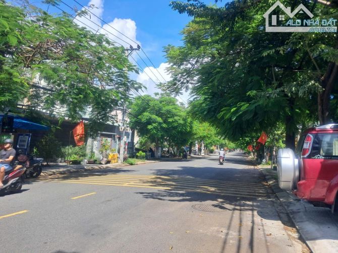 BÁN ĐẤT BIỂN DT LỚN 140M2- MT NGUYỄN DUY TRINH- VUÔNG VỨT SÁT NGÃ 4 KD TỐT - 1