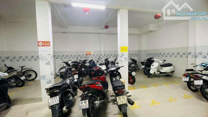 DT 1.6 tỷ năm - 190m2 - Gần Sân Bay -HXH- 32 phòng - sổ A4 - Chỉ 21.5 tỷ - 1