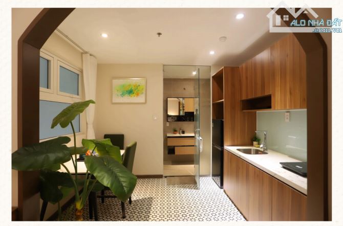 Siêu phẩm dòng tiền 10% bán khách sạn Vip Cộng Hoà Q.Tân Bình 11x42m Hầm 7 tầng giá 150 tỷ - 1