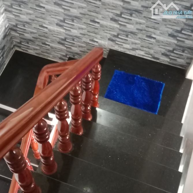 Bán Nhà 2 Tầng mới xây Đường 8m nội bộ Nguyễn Trãi Mới phường 9 - 1