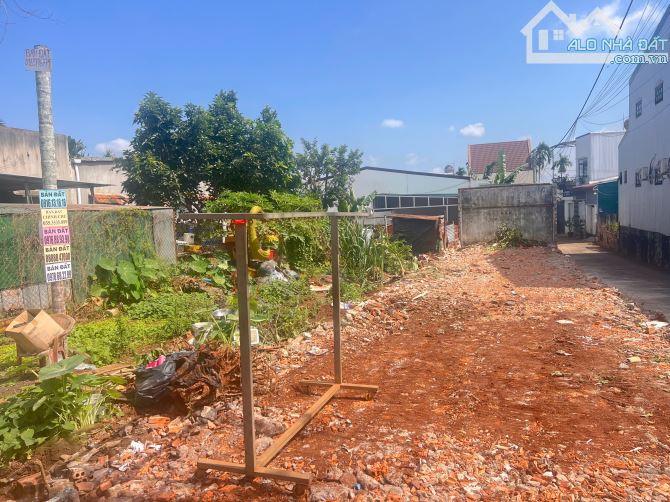 Bán nhanh lô đất 2mt đối diện khu đấu giá Tân phong - 1