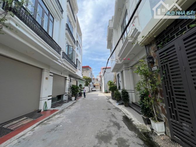 834. Lô góc mặt ngõ 205 Đằng Hải cách đường Trần Hoàn 50m  - Diện tích: 60m2 ngang 5m vuôn - 1
