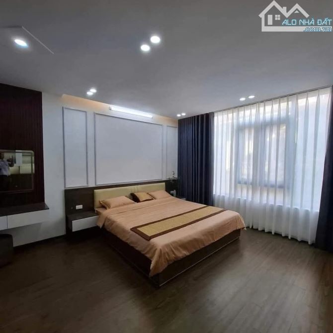 BÁN NHÀ LÊ TRỌNG TẤN-50M - 6TẦNG THANG MÁY-ÔTÔ VÀO NHÀ-GIÁ 16,7 TỶ. - 1