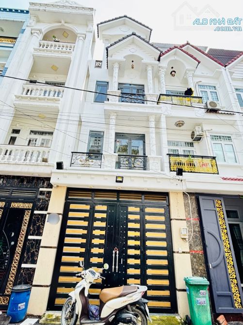 NHÀ TẢI ĐẬU KHU PHÂN LÔ LIÊN KHU 2-5 QUẬN 12-4x14M-4 TẦNG-GẦN BX BUÝT HIỆP THÀNH-5,95 TỶ - 1