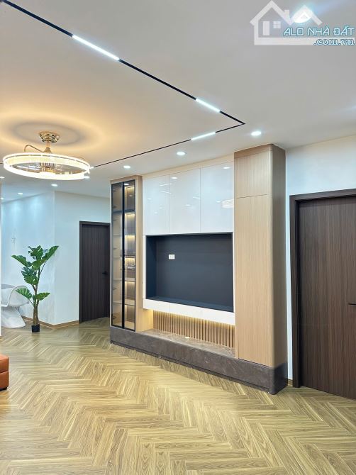 Bán căn hộ Vườn Xuân - Nguyễn Chí Thanh 99m2 3pn 2vs 9,6 tỷ Full nội thất, hướng mát - 1