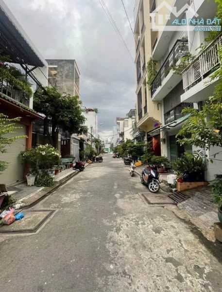 BÁN NHÀ MỚI 2 TẦNG ĐÚC BTCT  TÂN HƯƠNG HẺM NHỰA 8M THÔNG 4X14M2 SÔ VUÔNG A4 GIÁ 6 TỶ - 1