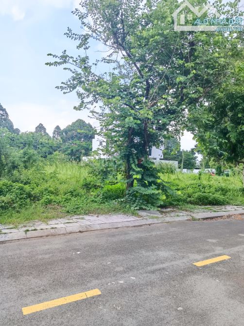 Bán Khuôn đất Villa Thủ Thiêm, Thạnh Mỹ Lợi, Quận 2, 14x22m, CTXD Hầm 4 tầng giá 105tr/m2 - 1