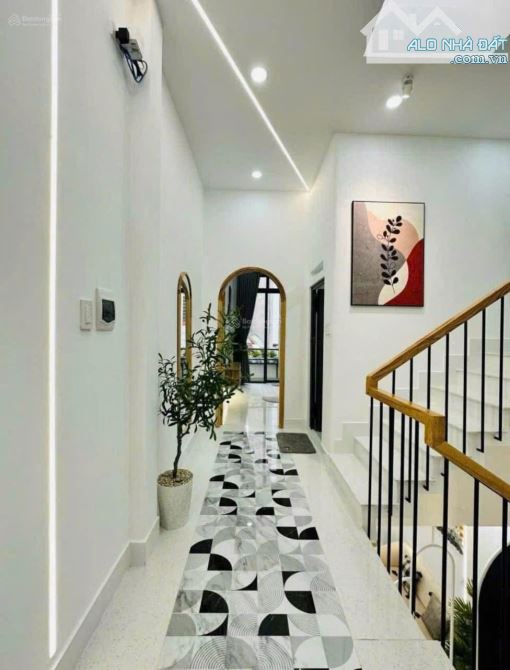 CHÍNH CHỦ BÁN GẤP NHÀ NỘI KHU CƯ XÁ ĐÔ THÀNH, QUẬN 3. GIÁ 4TỶ750/53,3M2(4,1x13M) - 1