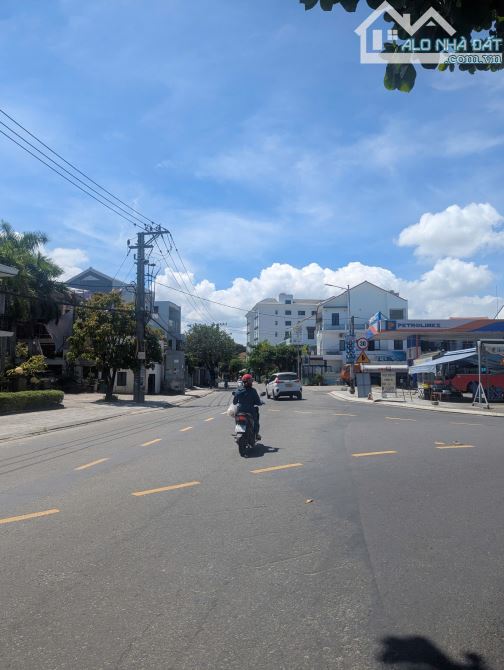 ĐẤT MĂT TIỀN HÙNG VƯƠNG - CÁCH 150M RA QUẢNG TRƯỜNG SÔNG HOÀI - 1