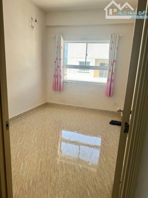 Cần bán căn góc – Tòa B2 Hoàng Quân, Nha Trang 1ty898 - 1
