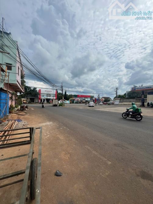 🔥 BÁN ĐẤT KINH DOANH – ĐƯỜNG PHẠM HÙNG 🔥  📍 Đường quy hoạch 30m - 1