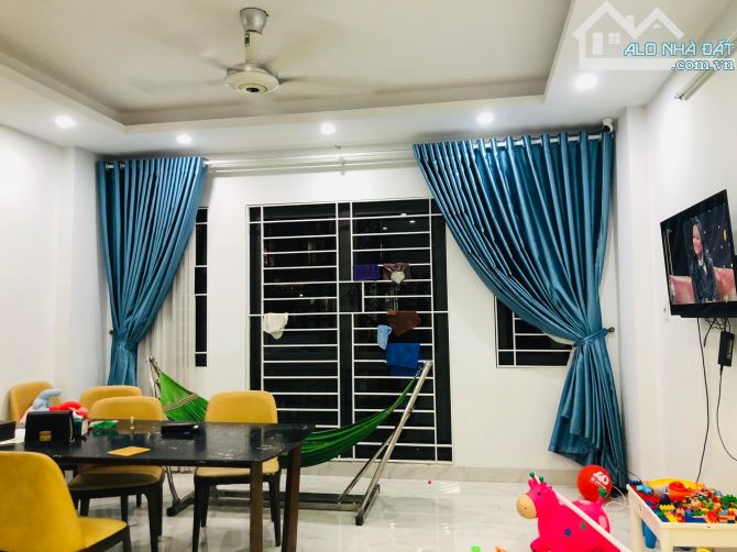 Bán nhà Kim Hoa: 22m2*4T chỉ 5 tỷ 3, đủ công năng, ngõ ba gác, trước nhà thoáng, gần phố, - 1