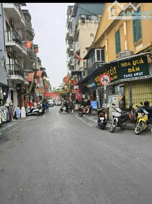 Bán nhà ngã tư Đinh Liệt- Hàng Bè- Gia Ngư, 56m mặt tiền 4m.xây tòa nhà kinh doanh.27 tỷ - 1