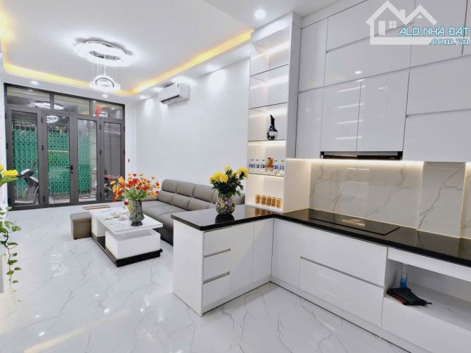 THÁI THỊNH - ĐỐNG ĐA - PHÂN LÔ OTO . 5 TẦNG THANG MÁY - 2 THOÁNG VĨNH VIỄN - KHU DÂN TRÍ C - 1