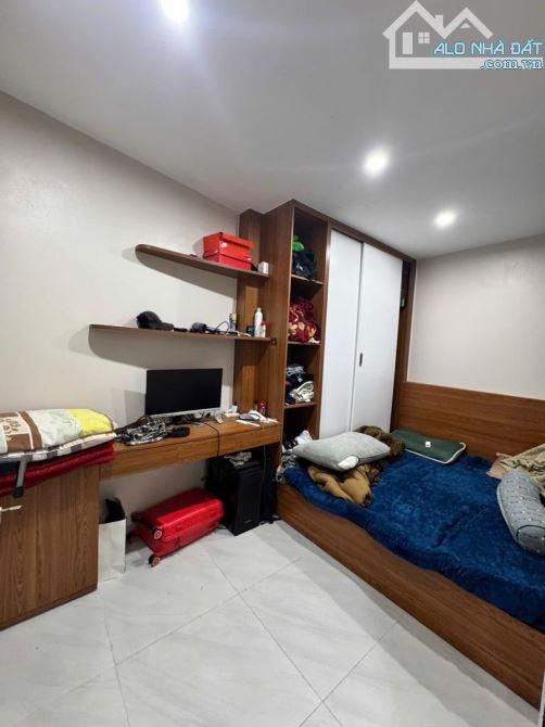 Bán nhà Cổ Nhuế 35m2, 5 tầng, mặt đường Tây Thăng Long, ô tô tránh - 1