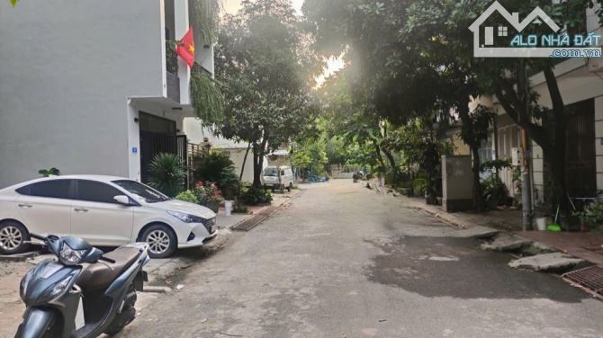 🚗 SIÊU ĐẸP – Ô TÔ TRÁNH – THỤY PHƯƠNG 🚗  Gần nhiều Đại học lớn → nhu cầu thuê cực cao - 1