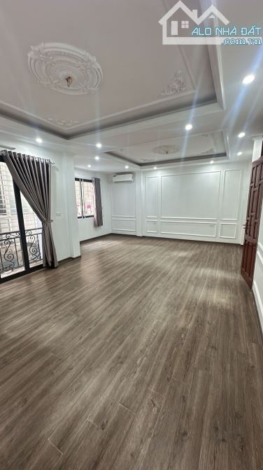 Bán nhà Tôn Đức Thắng – 54m² – 5 tầng – gần ô tô! - 1