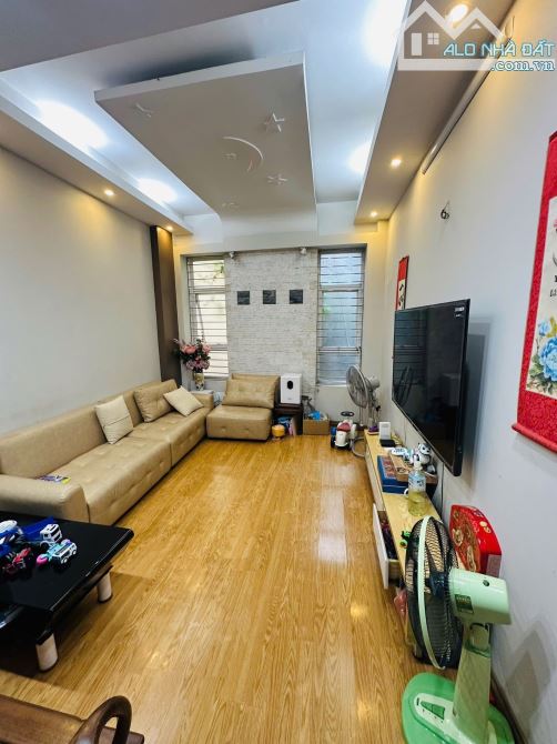 Bán nhà Ô Chợ Dừa – 44m² – 4 tầng – Ngõ trước nhà rộng 4m, gần phố! - 1