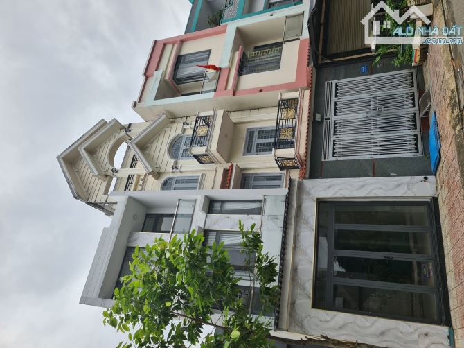 BÁN NHÀ 1 TRỆT 2 LẦU - 64M2 - HOÀN CÔNG - P. BÌNH AN,  DĨ AN - 5 TỶ 8 - 1