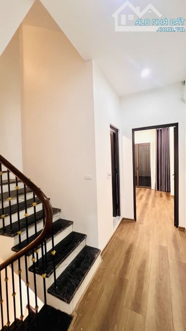 Bán nhà Thông Phong 41m2 nhà mới đẹp 50m ra ô tô ở ngay 9.2 tỷ - 1