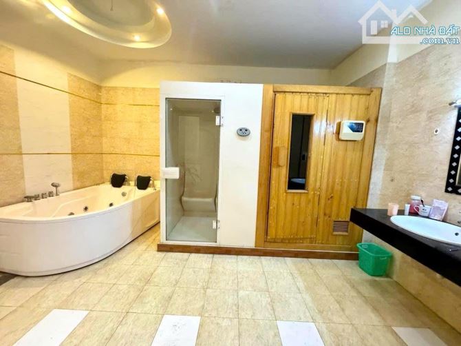 Siêu phẩm độc quyền Láng Hạ 80m² 5 tầng ô tô tránh giá 23 tỷ - 1
